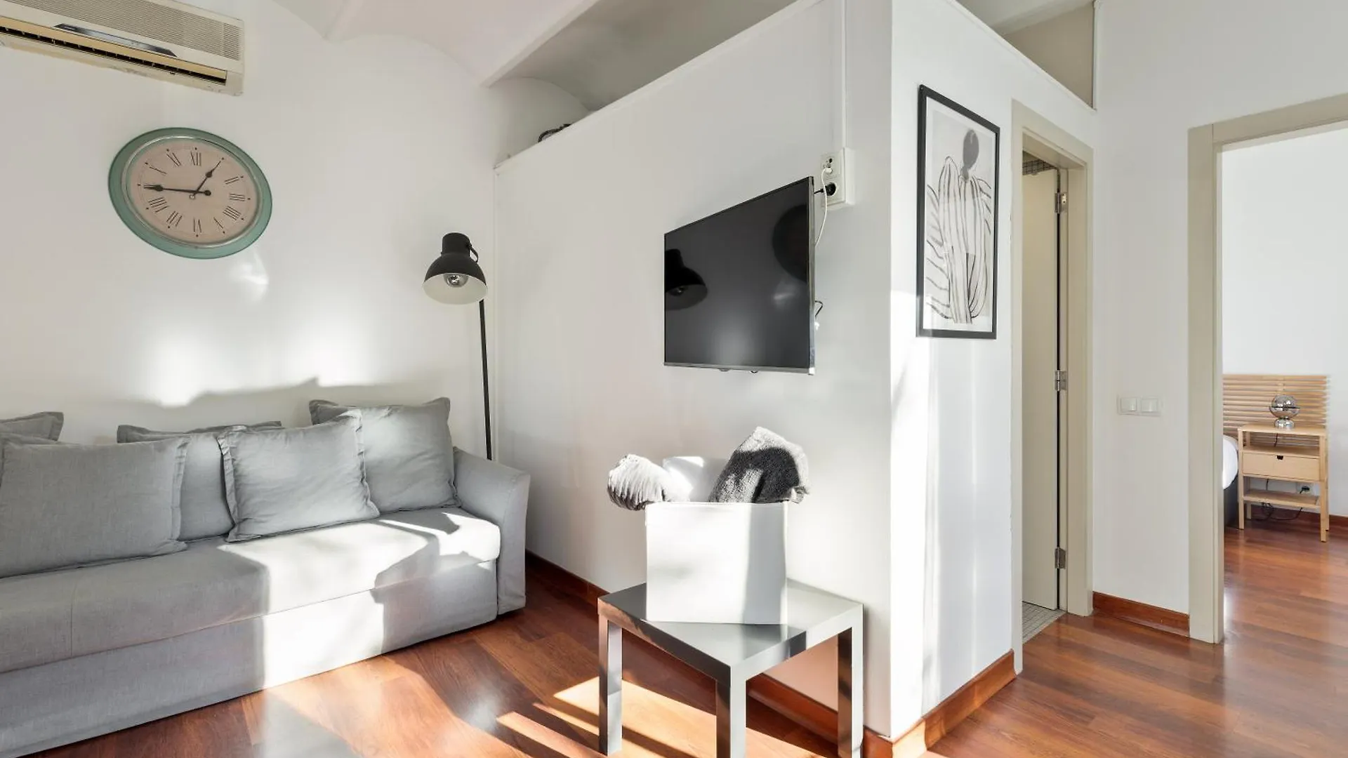 Enjoy Apartments Urban Retreat Valencia 2 Barcelona Spain